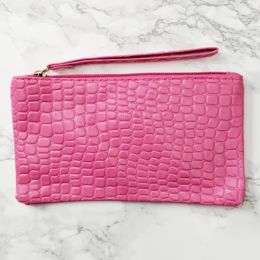 Vegan Leather Snake Skin Pouch - Picture 5 of 5